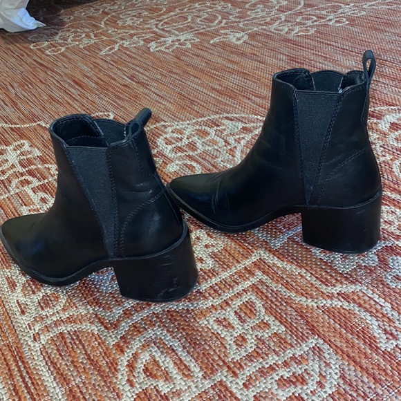 Leather Boots - Picture 4 of 6
